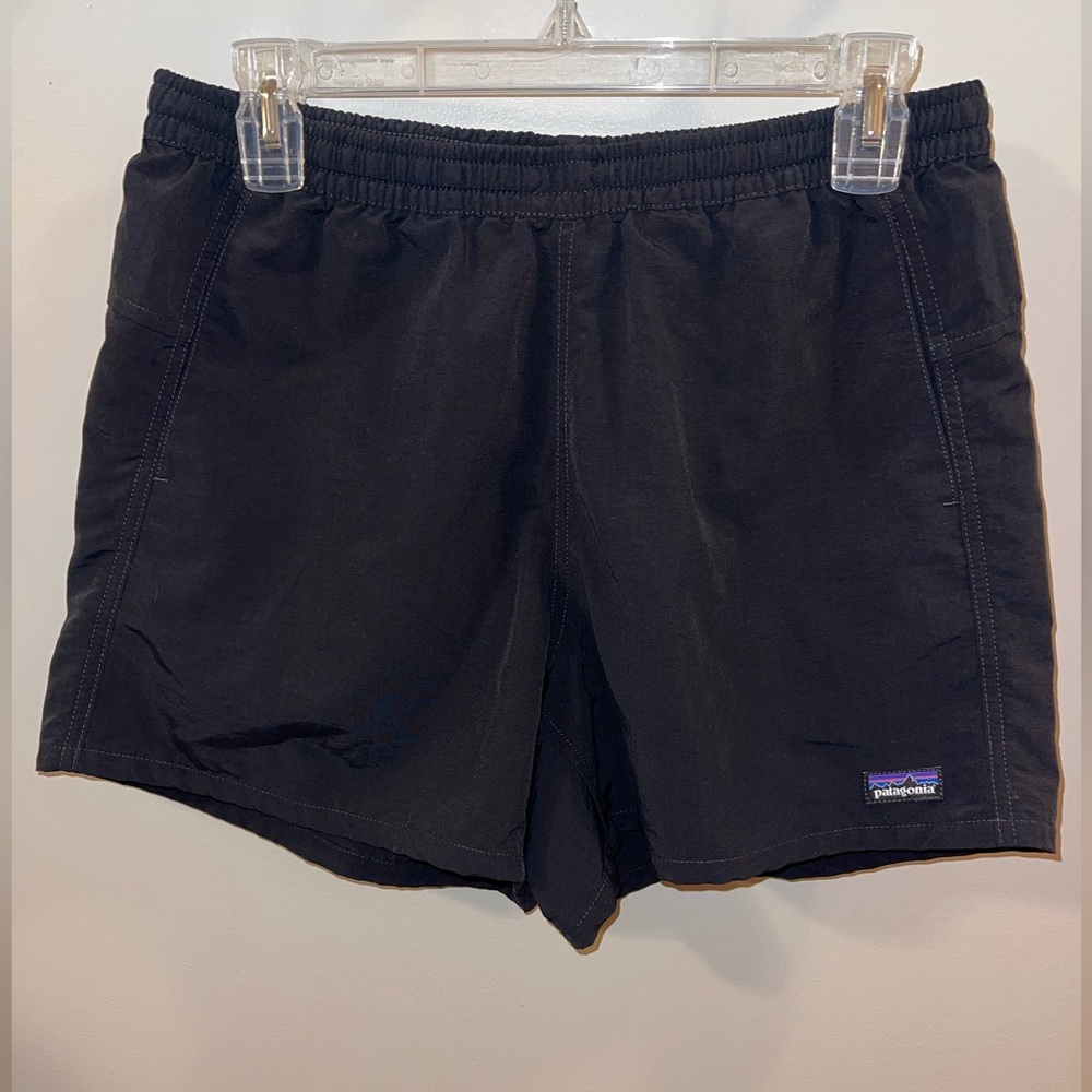 Patagonia Women’s black shorts size Medium